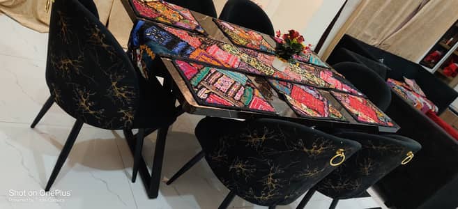 6 seater dining table
