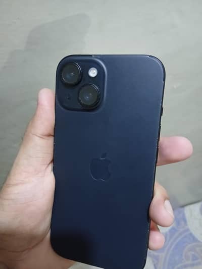 Apple iPhone 15