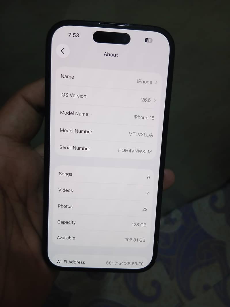 Apple iPhone 15 3