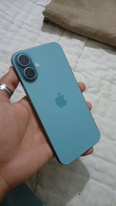 iPhone 16 Plus jv 128gb