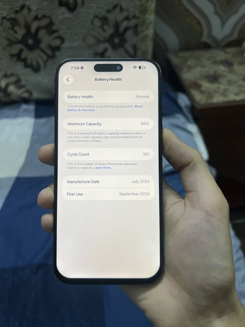 Apple iPhone 15 Pro Max 1