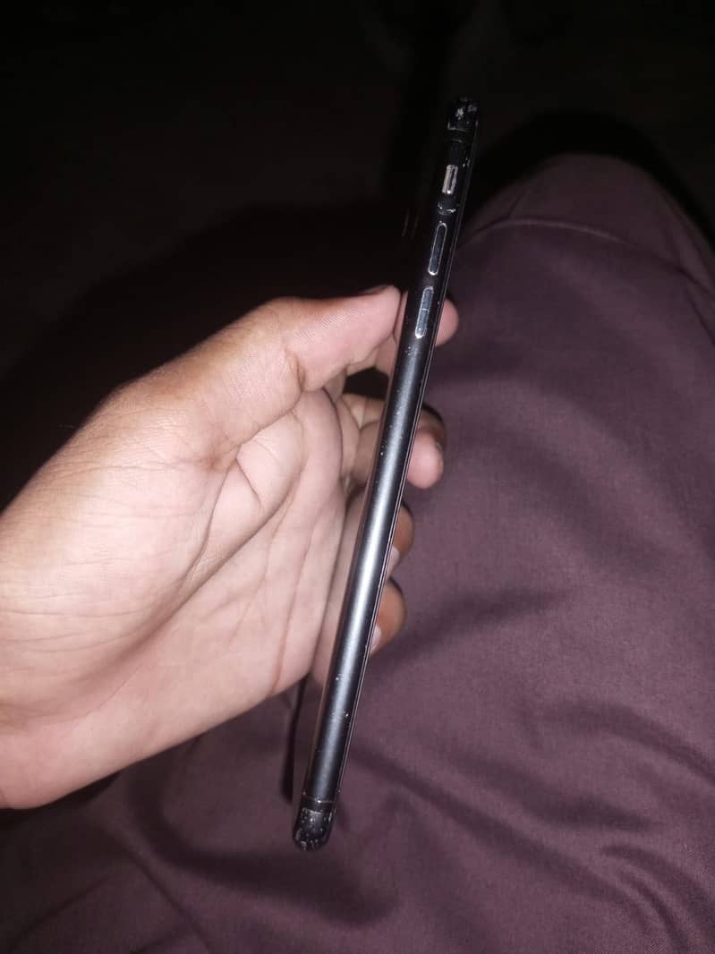 Apple iPhone 7 Plus 7