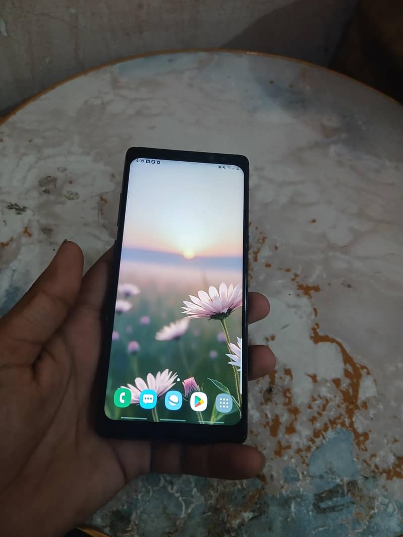 Samsung Mobile Note 8 11