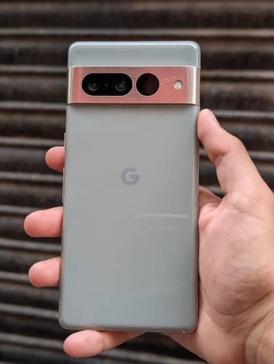 Google pixel 7 pro 12/128 Hazel Dual Sim Approved