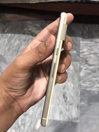 Google pixel 7 amazing phone gd battery timing zero scratches