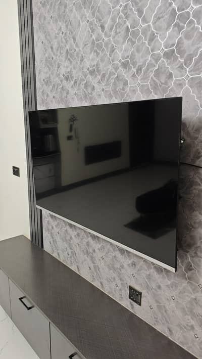 led tv 68 inch