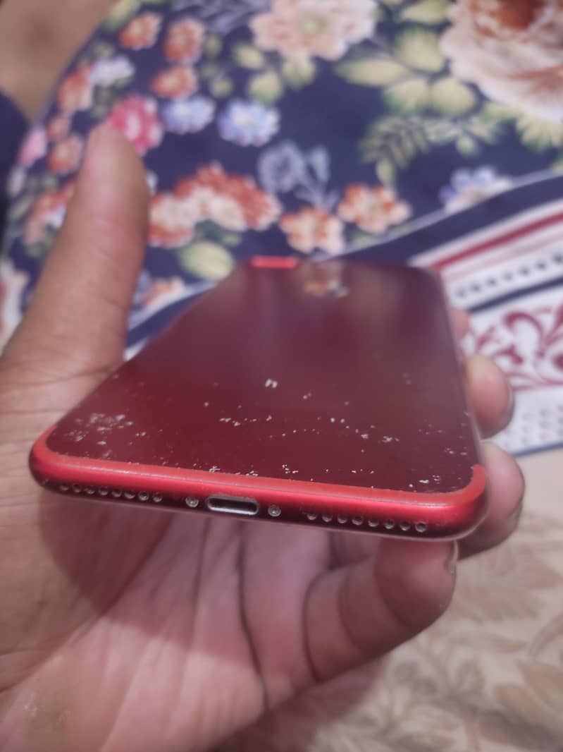 Apple iPhone 7 Plus 1