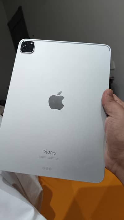ipad pro m2