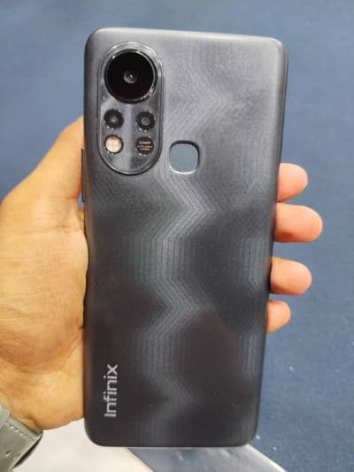 Infinix Hot 11s