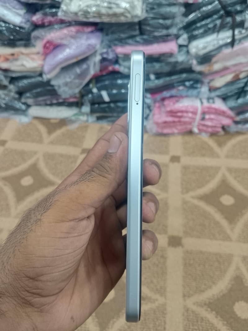 OPPO A6s 3