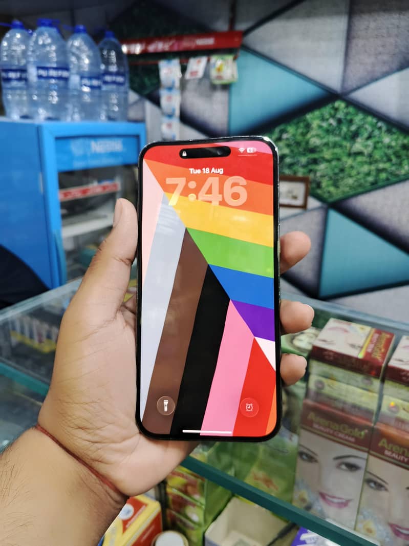 Apple iPhone 14 Pro Max 3