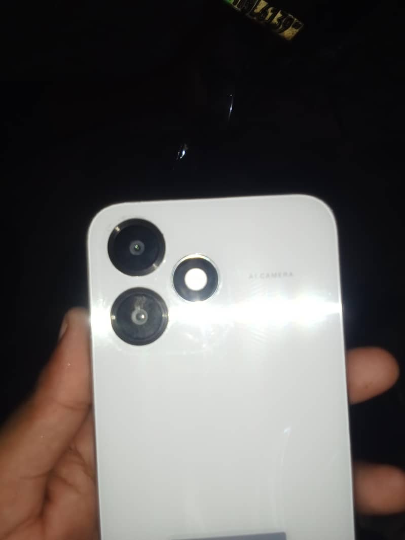 OPPO A6c 3