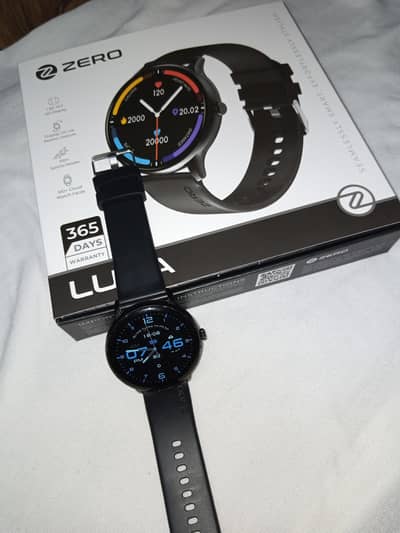 LUNA Smart watch by Zero Lifestyle Black Color