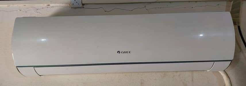 Gree Inverter 1.5 Ton AC