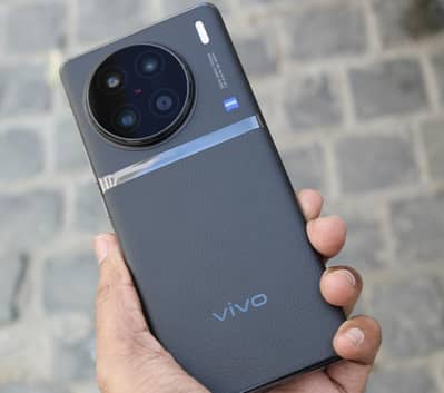 Vivo X90s