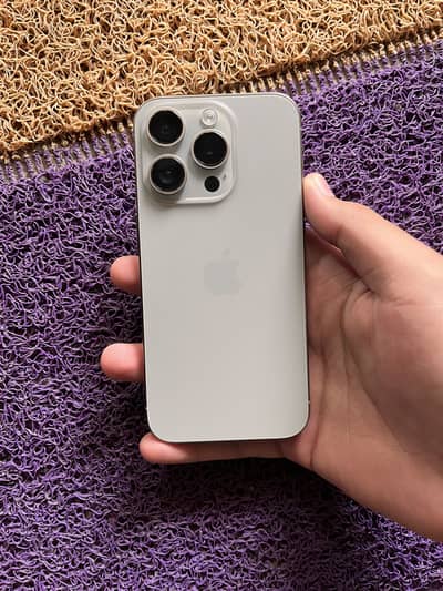 Apple iPhone 15 Pro