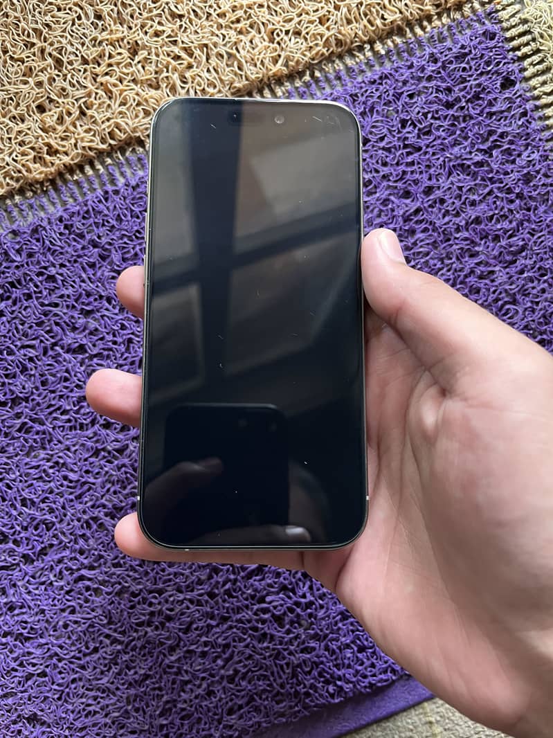 Apple iPhone 15 Pro 7
