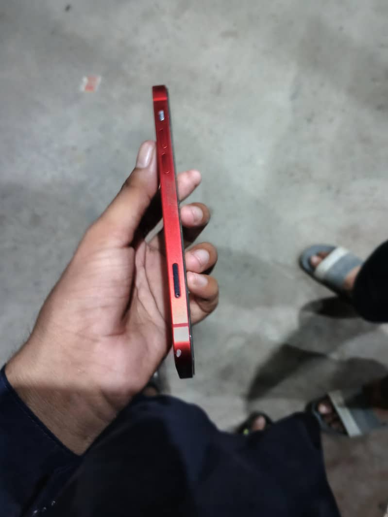 Apple iPhone 12 5