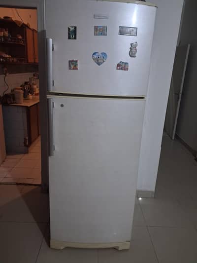 Electolux Refrigerator 18 cft