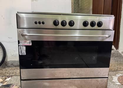 Stainless Steel Gas Cooking Range / Oven – 6 Knobs