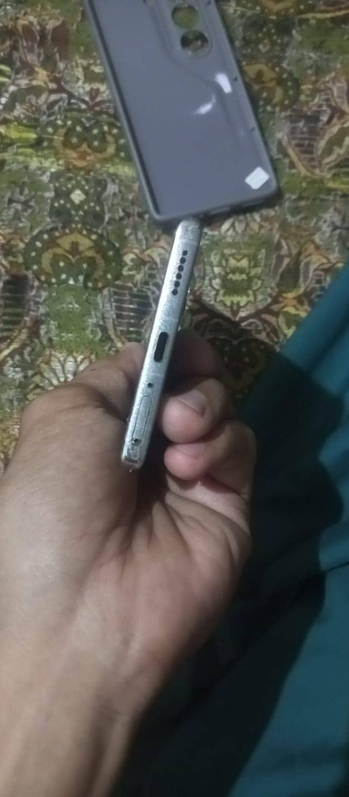 tecno Camon 40 Pro. 4