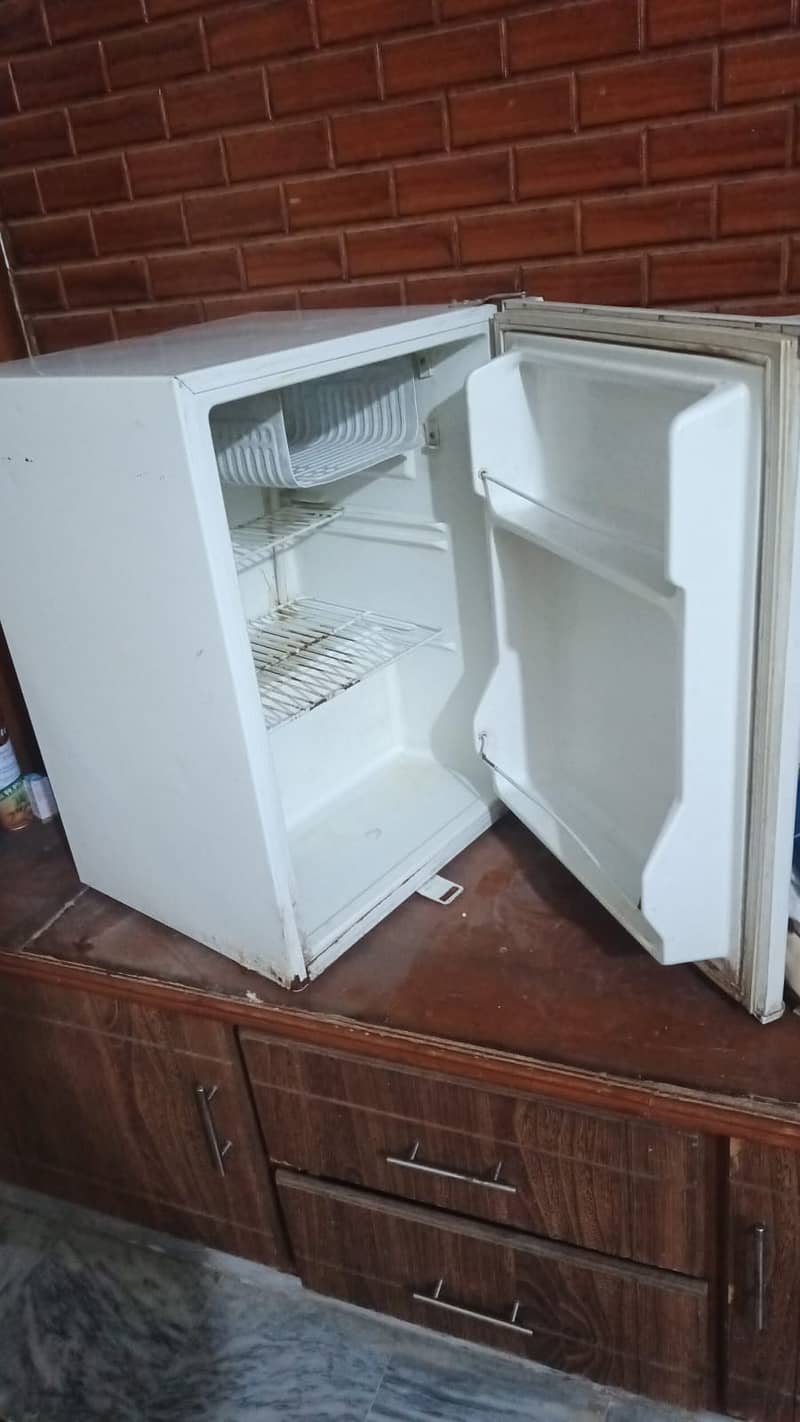 Mini fridge 1