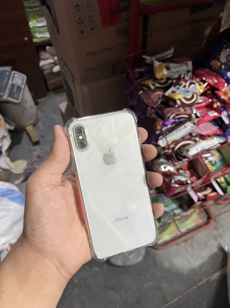 Apple iPhone X 1
