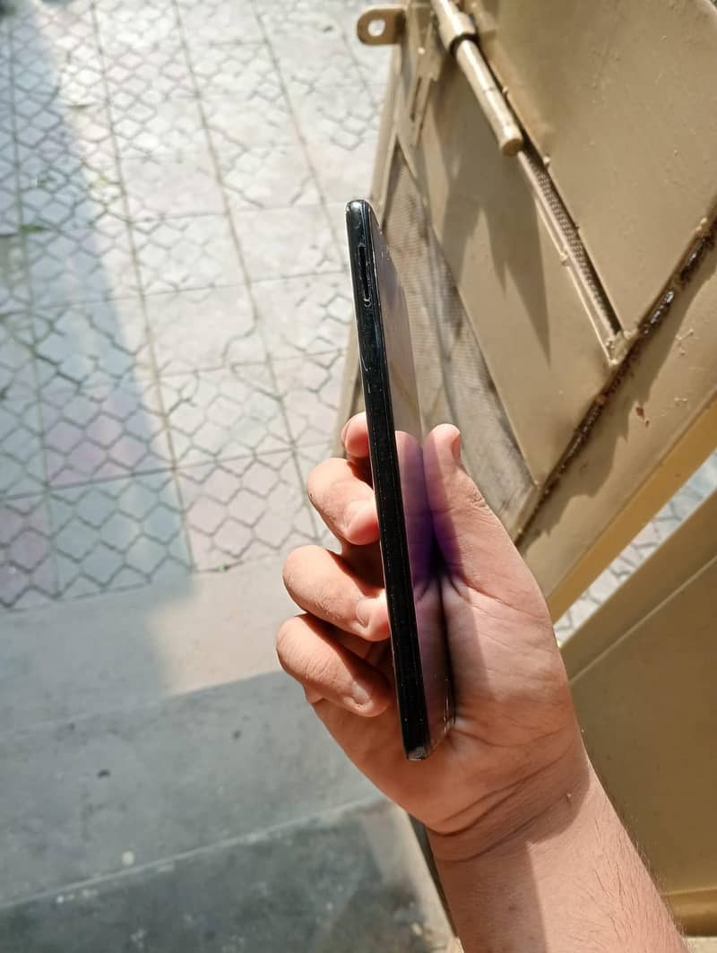 Xiaomi Redmi Note 10 Pro 3