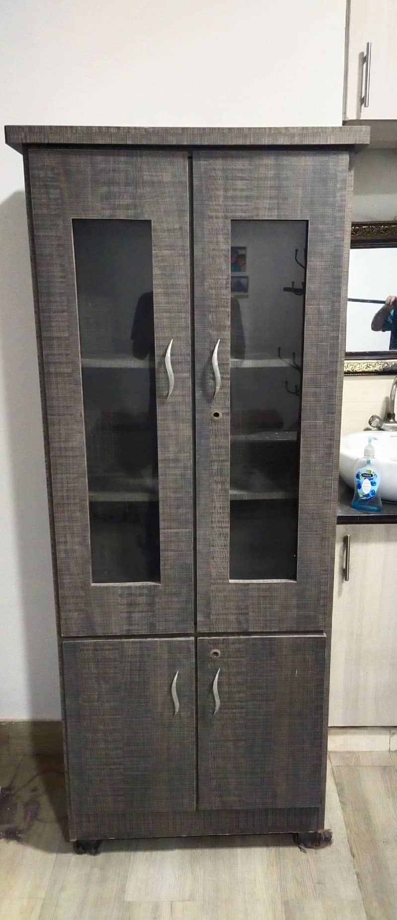 cupboard 1