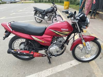Yamaha yb 125z For sale - Excellent Condition (Urgent sale)