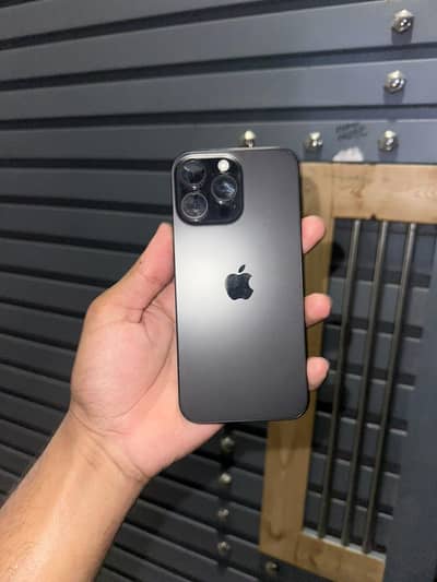 Apple iPhone 16 Pro Max