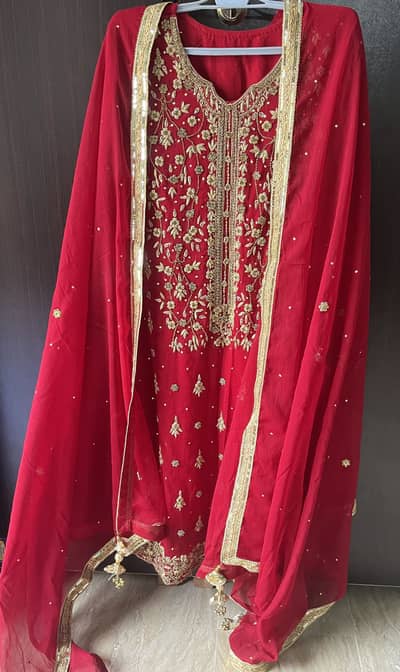 Red chiffon 3-piece suit