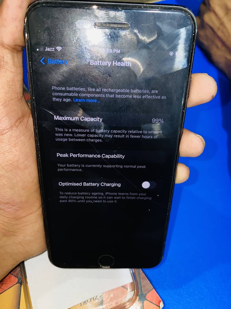Apple iPhone 7 Plus 3