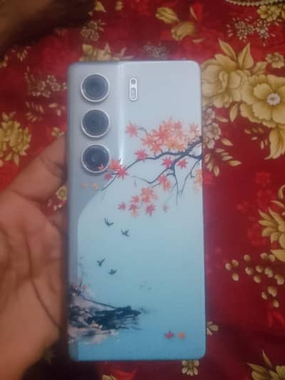 Tecno CAMON 40
