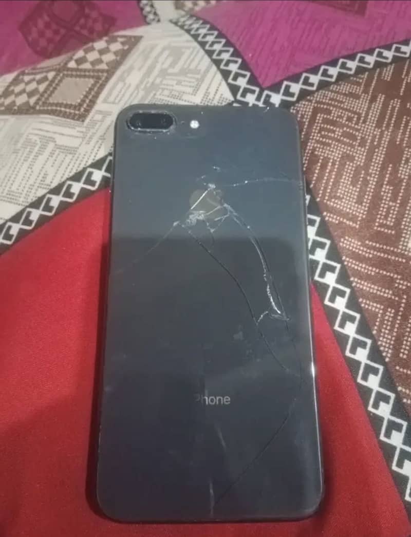 Apple iPhone 8 Plus JV 6