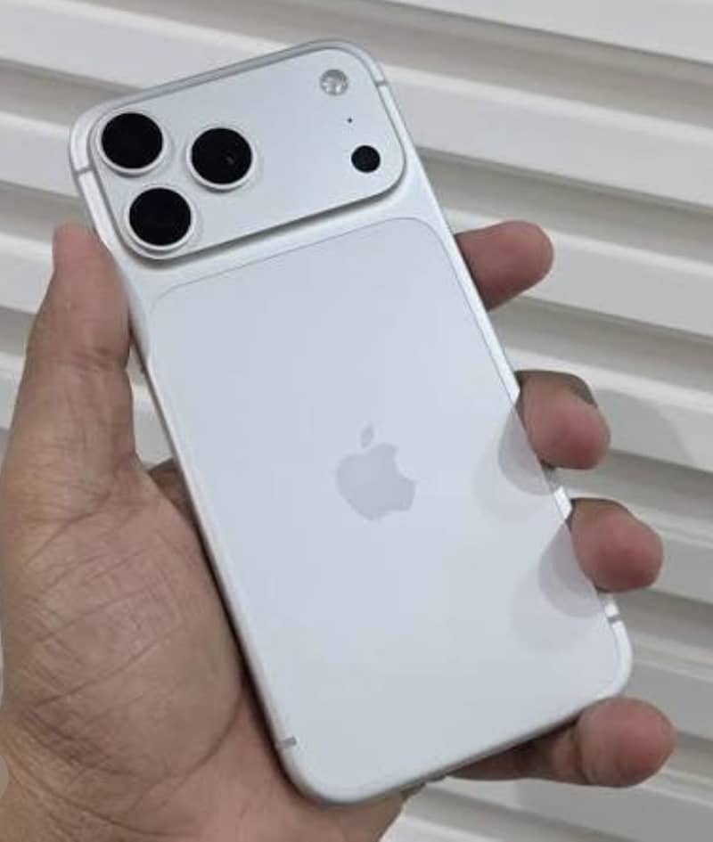 Apple iPhone 17 Pro Max 0