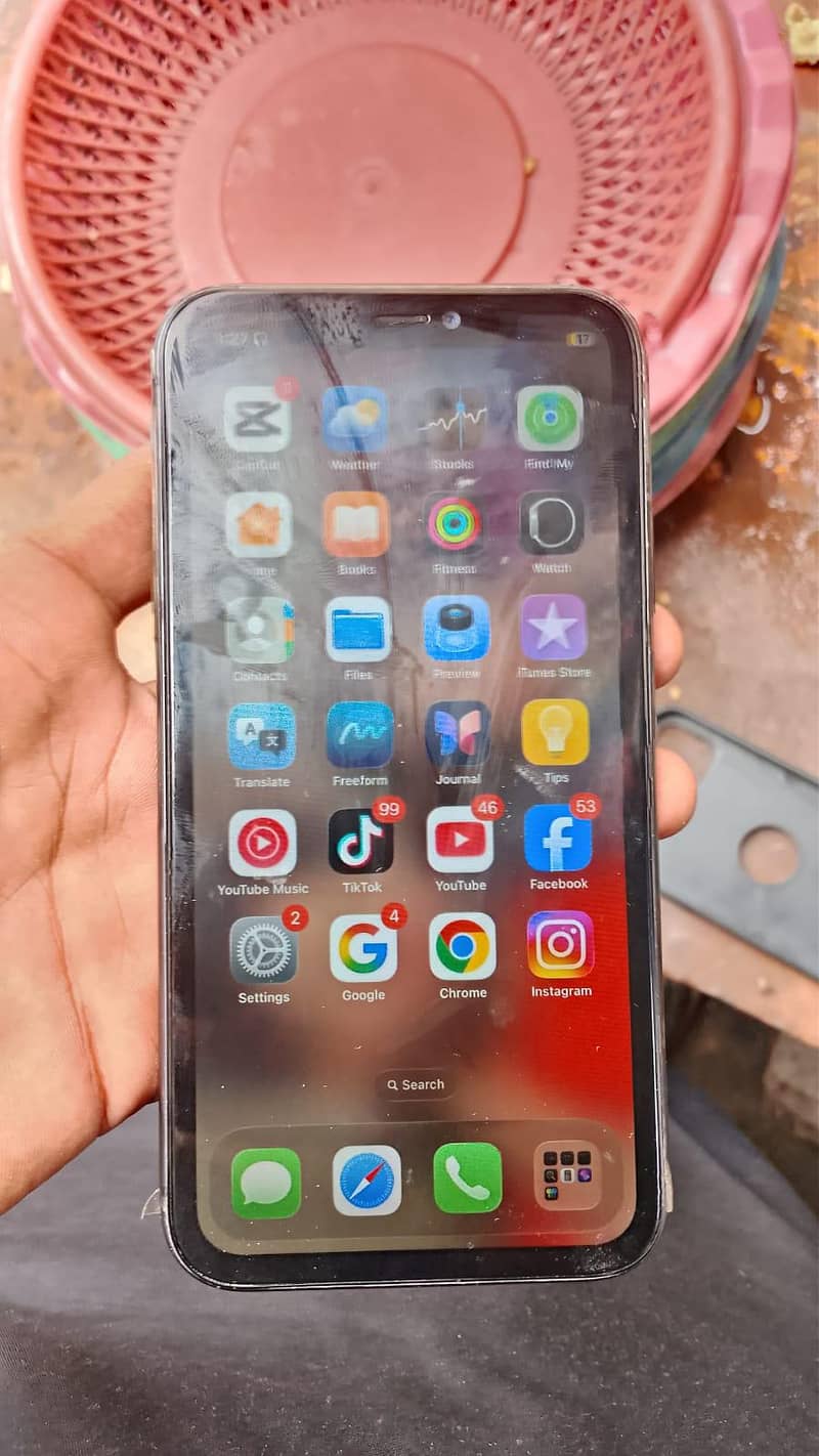 Apple iPhone 11 1