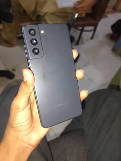 Samsung Mobile S21 FE