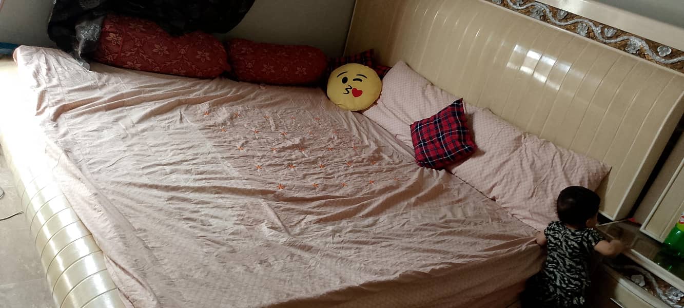 bed set without mattress 2