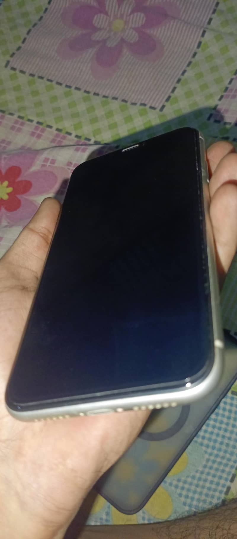 Apple iPhone 11 3