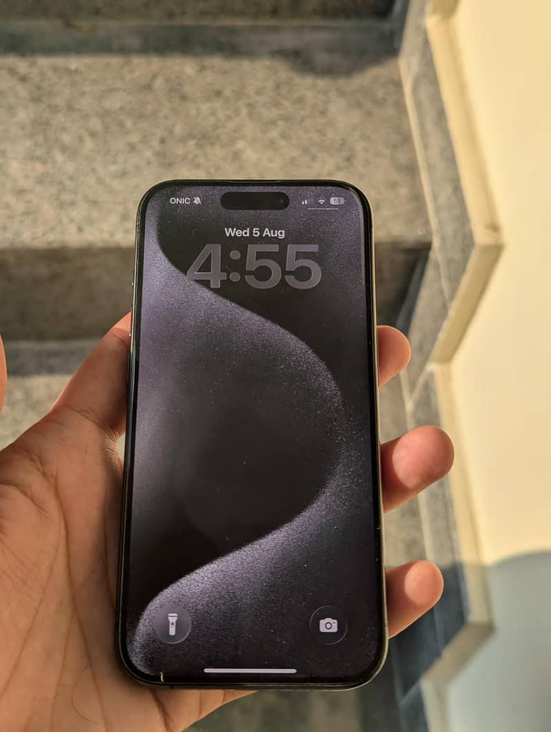 Apple iPhone 15 Pro 1