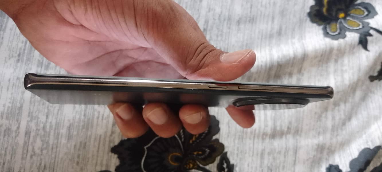 Tecno CAMON 30 4