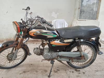 EIgal bike 2006 all peper cler engan boday deno ok cplc cler raning me