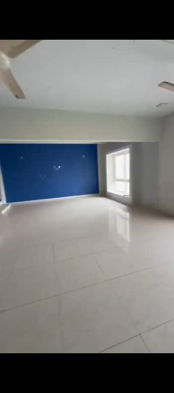 Spacious 1800 Square Feet Flat Available For rent In Clifton - Block 2