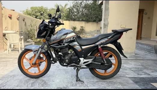 Honda CB 150F