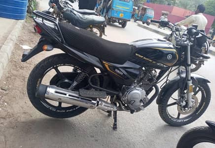 Yamaha DX 125