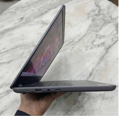 laptop - with free bag and charger