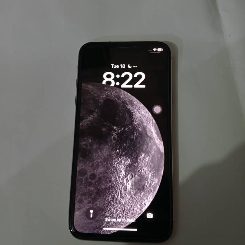 Apple iPhone X 0