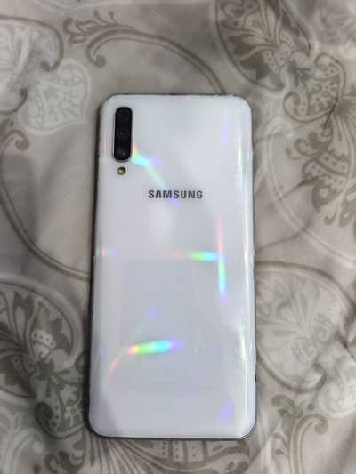 Samsung Mobile A50