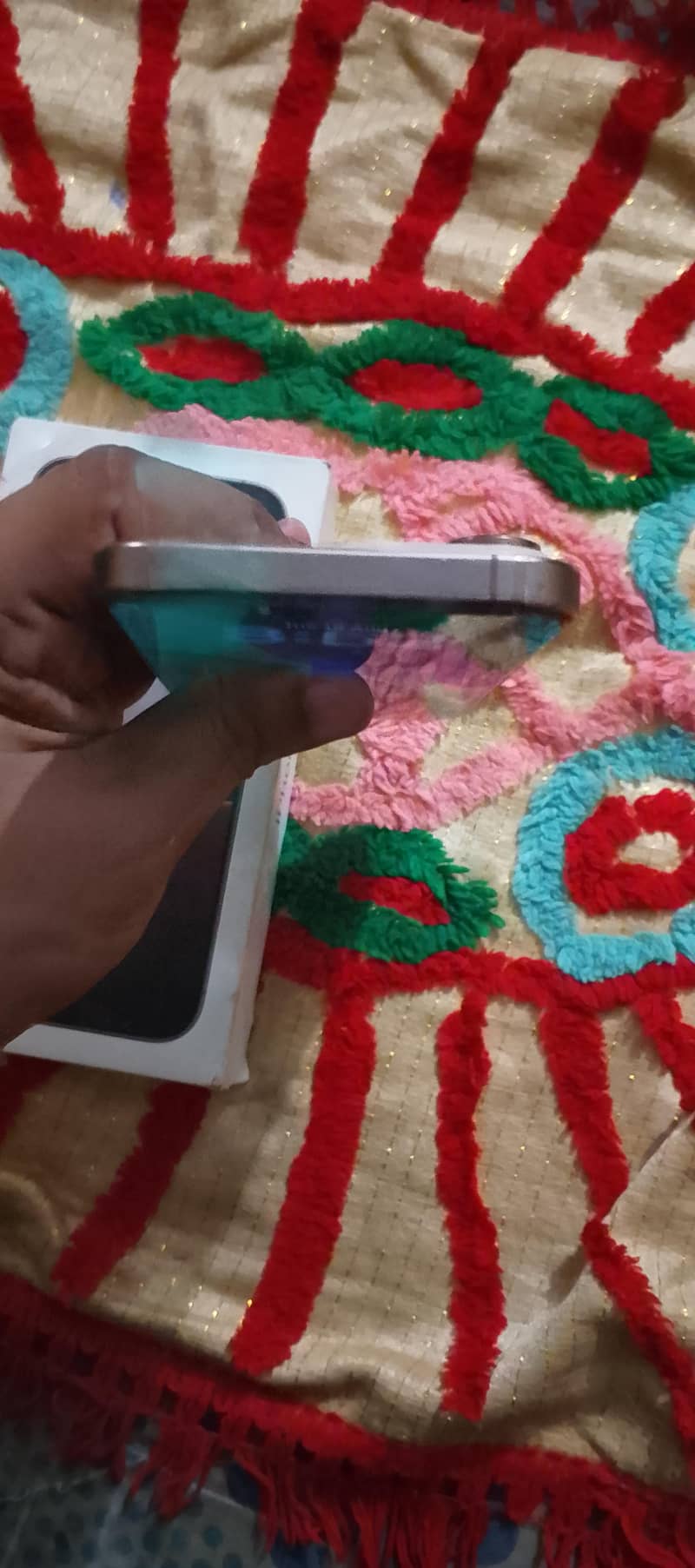 Apple iPhone 16 Pro Max 4